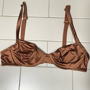 SKIMS Stretch Satin Underwire Bra Size 32A